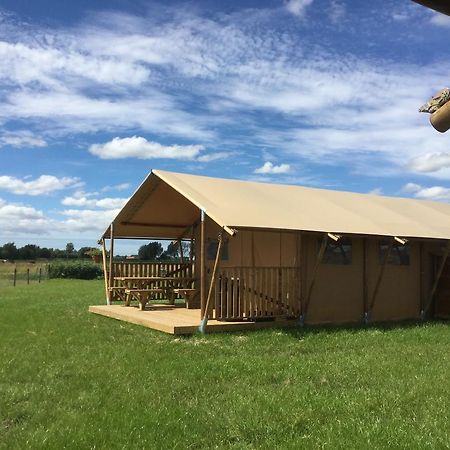 ホテル Glamping Aan De Vleterbeke Vleteren エクステリア 写真
